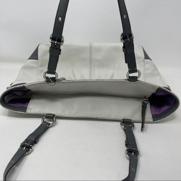 Coach Pleated Gallery Tote White Gray Leather C1093-F14673
Purse - Picture 7 of 11